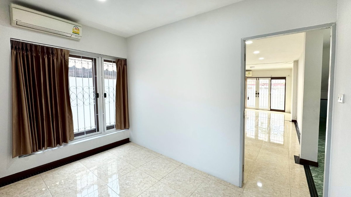 รูป 🏡✨ ขายและปล่อยให้เช่า บ้านเดี่ยว 2 ชั้น หมู่บ้านเคหะนคร 3 ซอยพัฒนาการ 50 4 ห้องนอน 3 ห้องน้ำ บ้านสวย พร้อมอยู่รีโนเวทใหม่ทั้งหลัง - รูปที่ 17/18