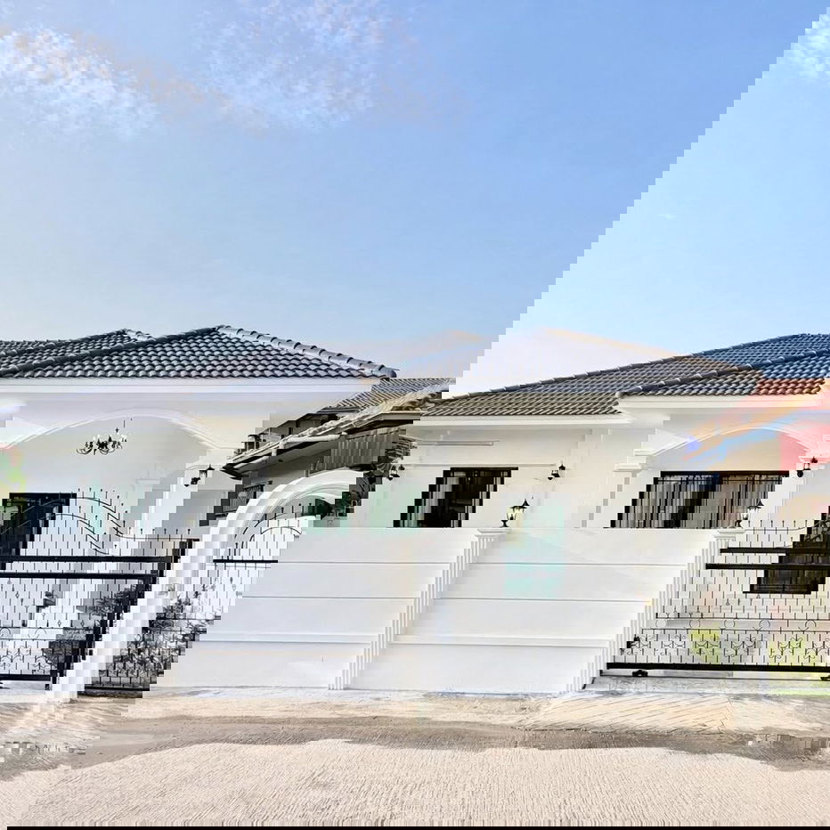 รูป 4 Bedroom Pool Villa for Sale in Chaiyaphruek Pattaya - รูปที่ 19/19