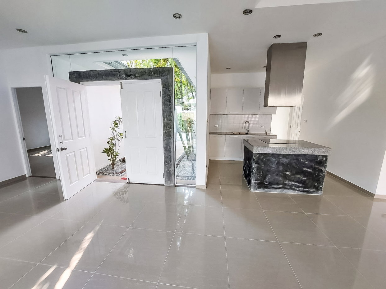 รูป Pool Villa 3BR for Sale in Huai Yai - รูปที่ 9/15