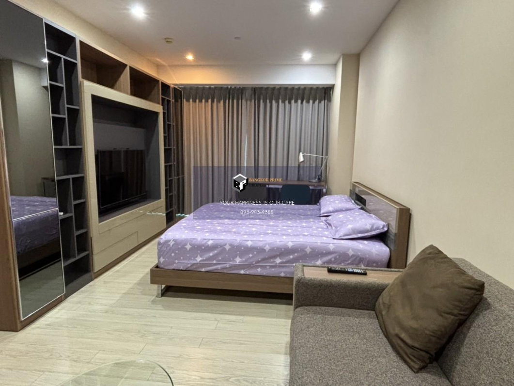 รูป The Room Sukhumvit 21 | ห้องสวยชั้นสูง !!! วิวสวยโปร่งสงบ เห็นต้นไม้เขียว !!! High floor unit Green View #2026010913689#FC - รูปที่ 1/4