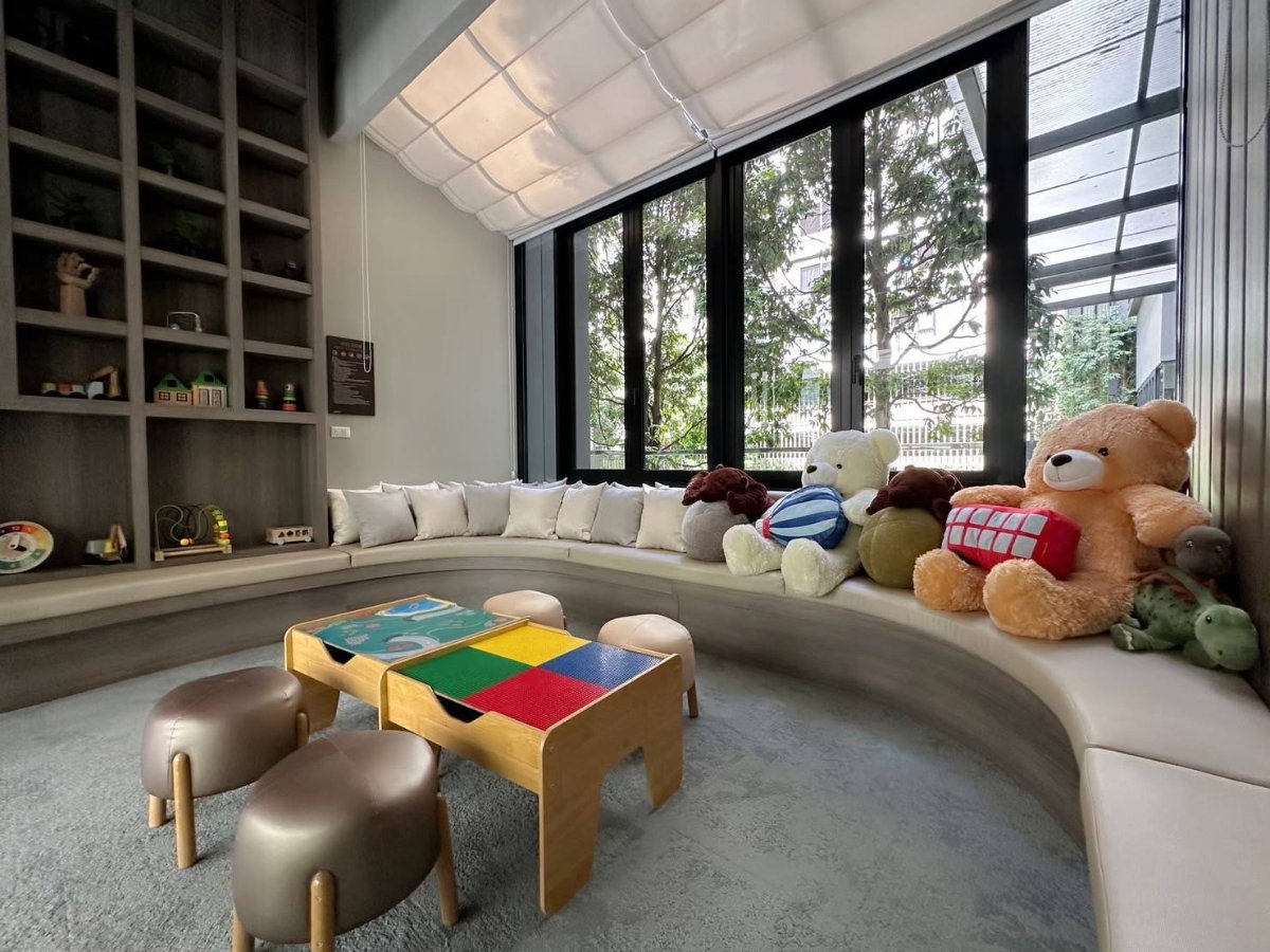 picture Condo for Rent: Chewathai Pinklao - 18/18