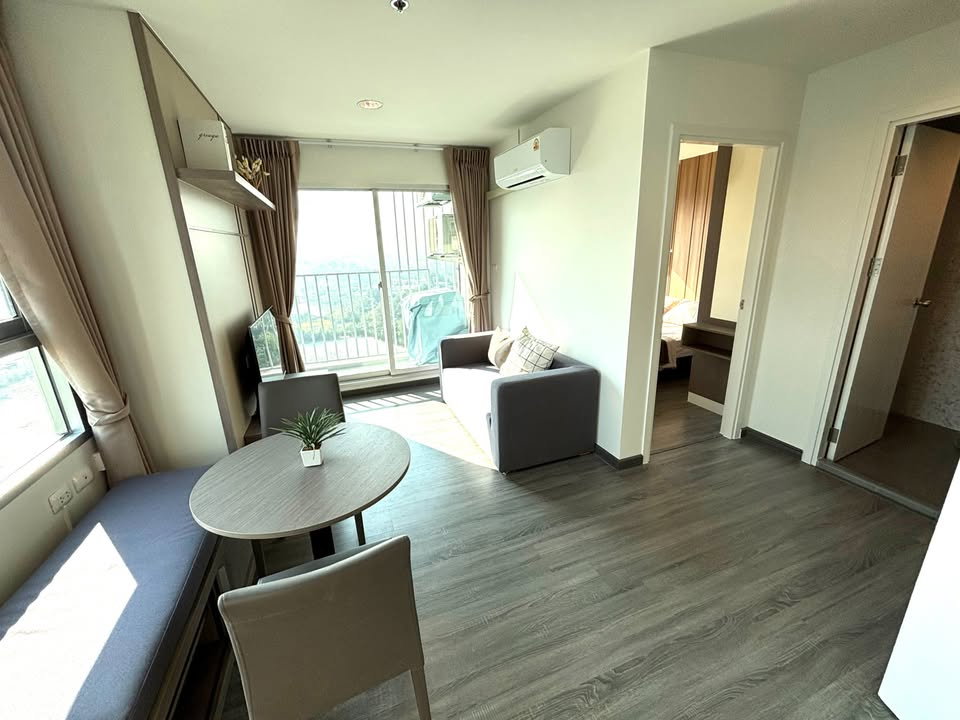 picture PFD-08139 For rent The Trust @ Erawan next to BTS. - 8/13