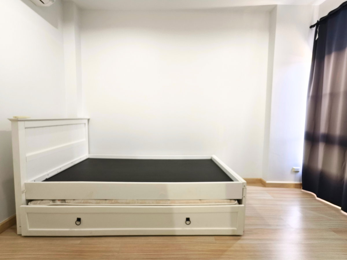 รูป ขาย บ้านเดี่ยว แปลงริม Parkway Aliv รามคำแหง (ปาร์คเวย์ชาเล่ต์ เฟสใหม่) ติดรถไฟฟ้า 3 ห้องนอน 3 ห้องน้ำ บ้านสวยไม่ต้องซ่อม พร้อมตกแต่ง - รูปที่ 10/17