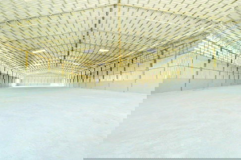 ใกล้รร.วัดบางน้ำจืด 1.7 กม. ให้เช่าโกดัง 2,000-8,000 ตร.ม. ใกล้ตลาดโพธิ์แจ้ 3.1 กม. แสมดำ 2.19กม. โรงงาน คลังสินค้า 1 นอน 1 น้ำ