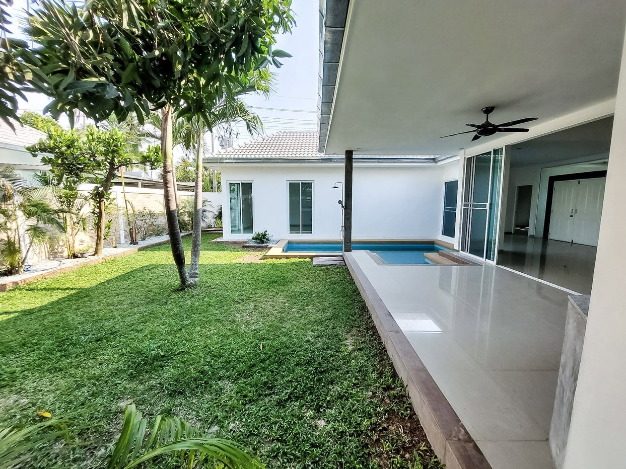 รูป Pool Villa 3BR for Sale in Huai Yai - รูปที่ 5/15