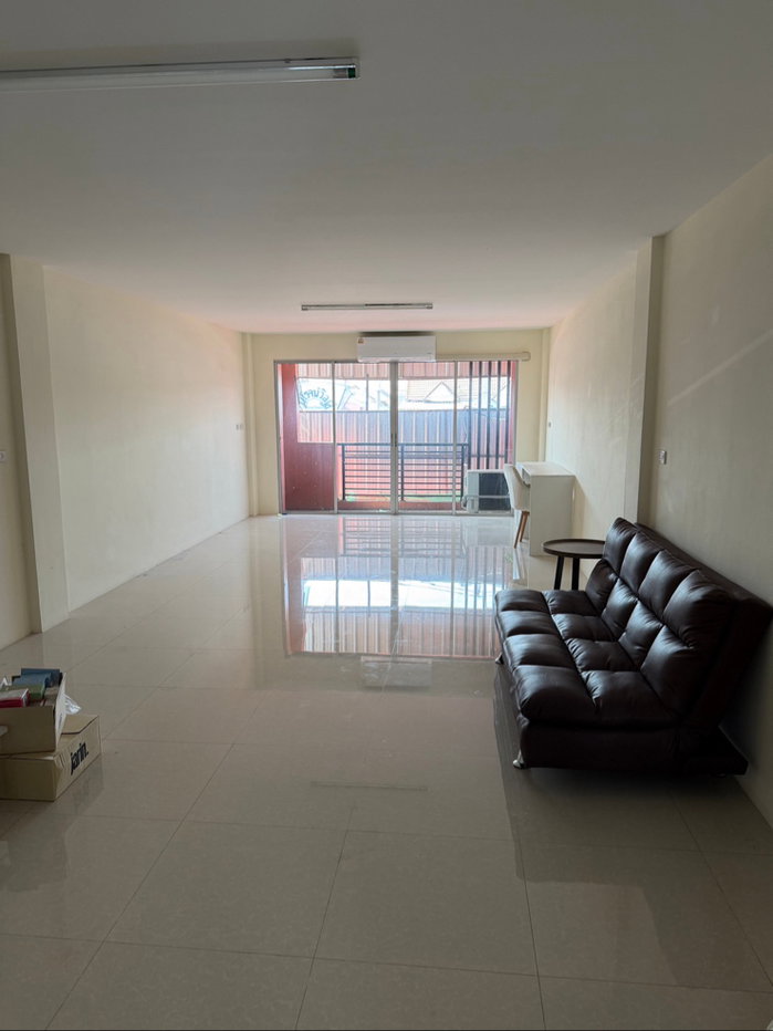 รูป เช่าอาคารพาณิชย์ 2 คูหา บ้านกล้วย-ไทรน้อย สวย ถูก ทำเลดี จอดรถสะดวก สนใจแอตไลน์ครับ@841qqlnr - รูปที่ 9/9