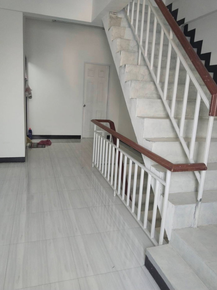 รูป ขายอาคารพาณิชย์ 3.5 ชั้น ใกล้ ม.หัวเฉียว ทำเลดี ใกล้สนามบินสุวรรณภูมิ พร้อมกิจการ + สอนสูตรฟรี - รูปที่ 3/6