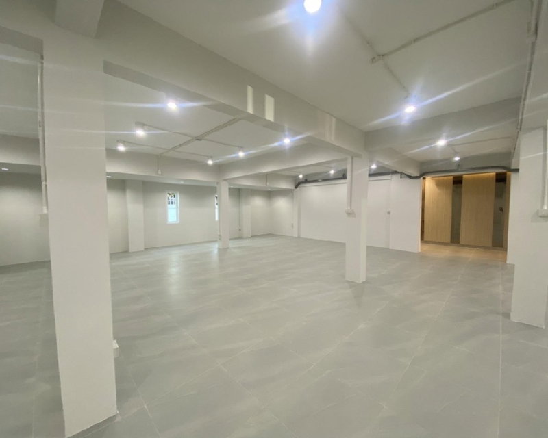 รูป ให้เช่าอาคารสำนักงาน / Office / พื้นที่ ชั้น 1 เท่านั้น / ซอยปรีดีพนมยงค์ 14 สุขุมวิท 71 / อาคารพื้นที่ใช้สอย 500 ตารางเมตร  - รูปที่ 12/14