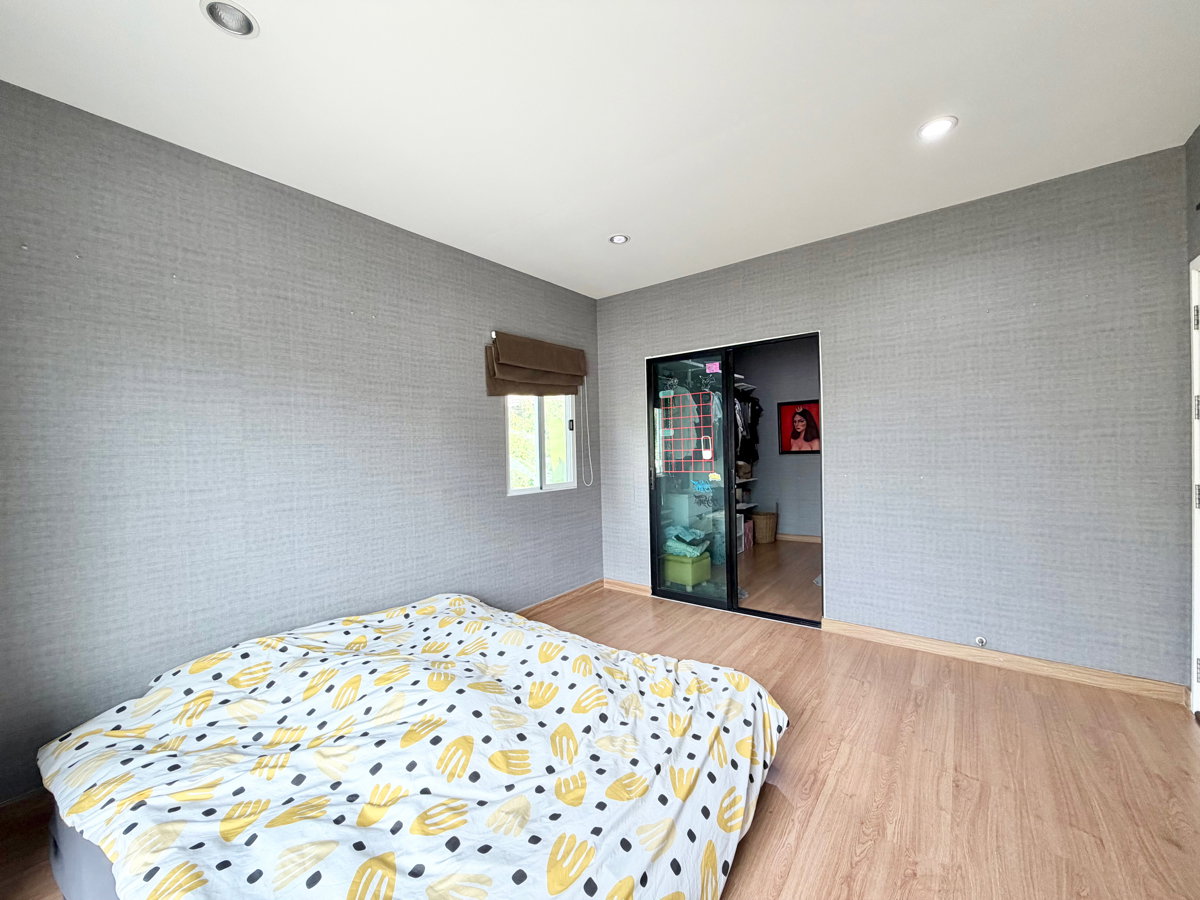 รูป ขายบ้าน Passorn Prestige ภัสสร เพรสทีจ พัฒนาการ 38 หลังมุม โซนส่วนตัว โครงการเงียบสงบ ทำเลศักยภาพ เดินทางสะดวก  เข้าออกได้ทั้งพัฒนาการ และอ่อนนุช - รูปที่ 22/34