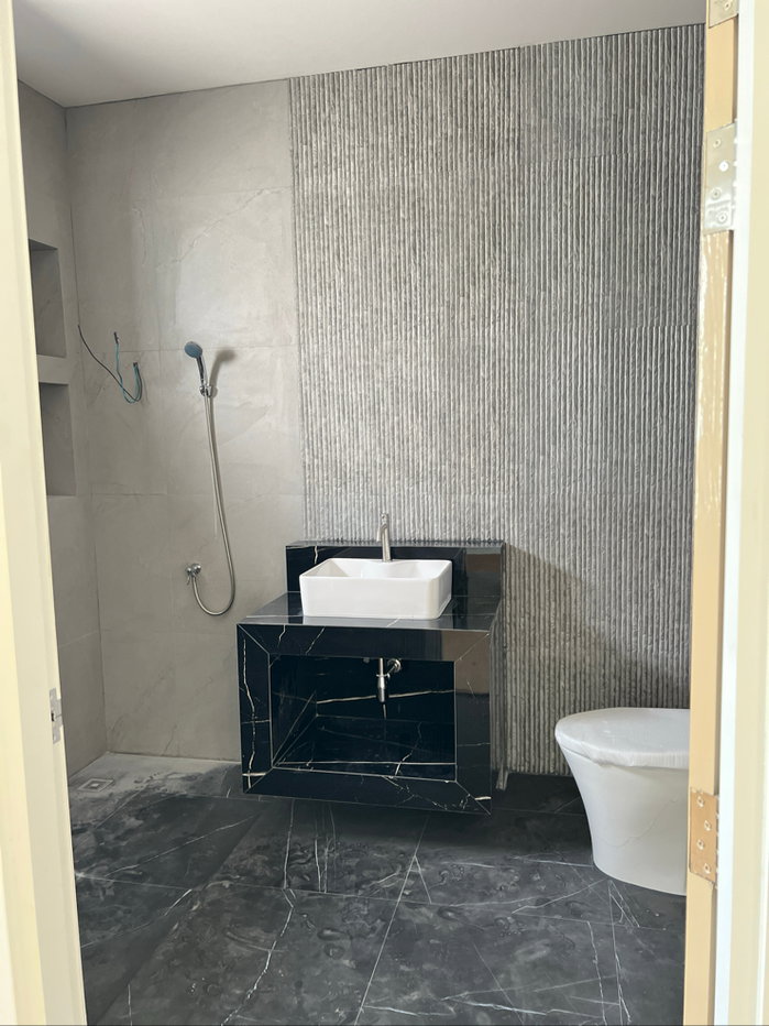 picture S Privacy by SK Real Estate LTD. - 45/50
