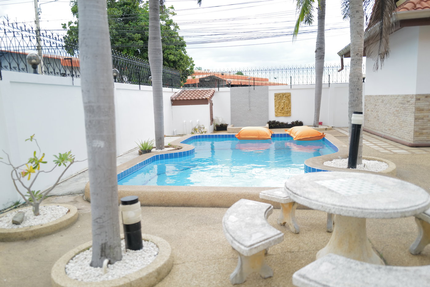 รูป 3 Bedroom Private Pool Villa for Rent in East Pattaya - รูปที่ 11/13
