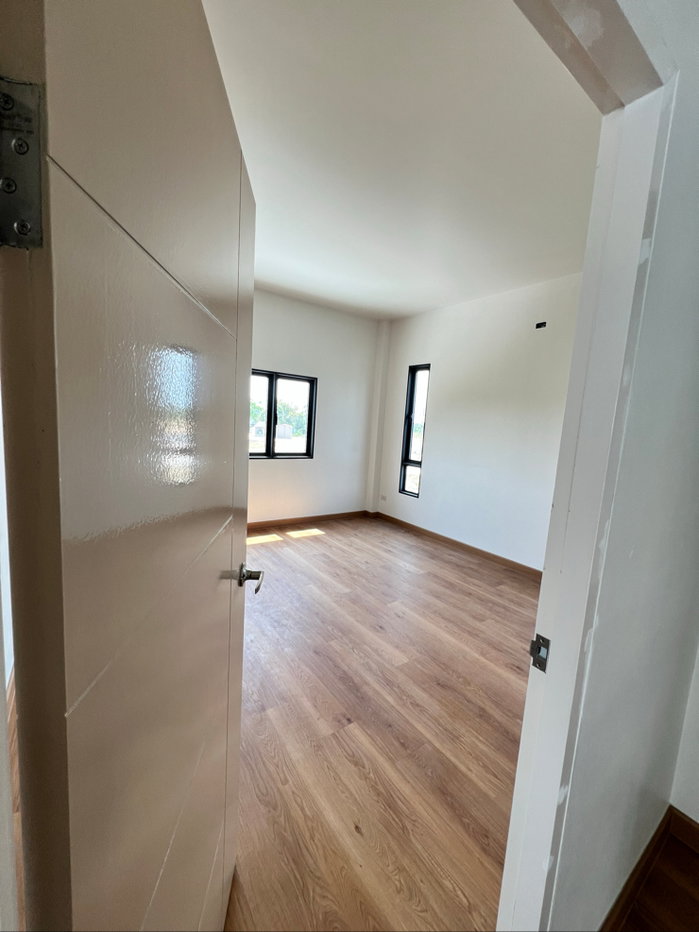 picture S Privacy by SK Real Estate LTD. - 39/50