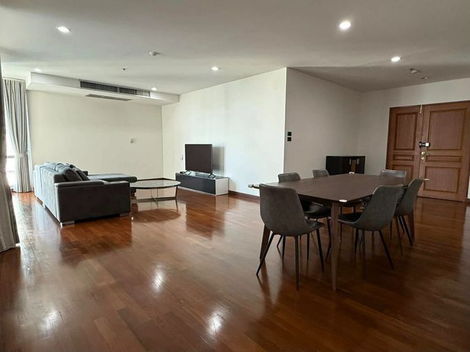 ให้เช่า คอนโด แกรนด์ หลังสวน ใกล้ บีทีเอส ชิดลม *ห้องมุม 3นอน*  ที่ Line: @homefinder