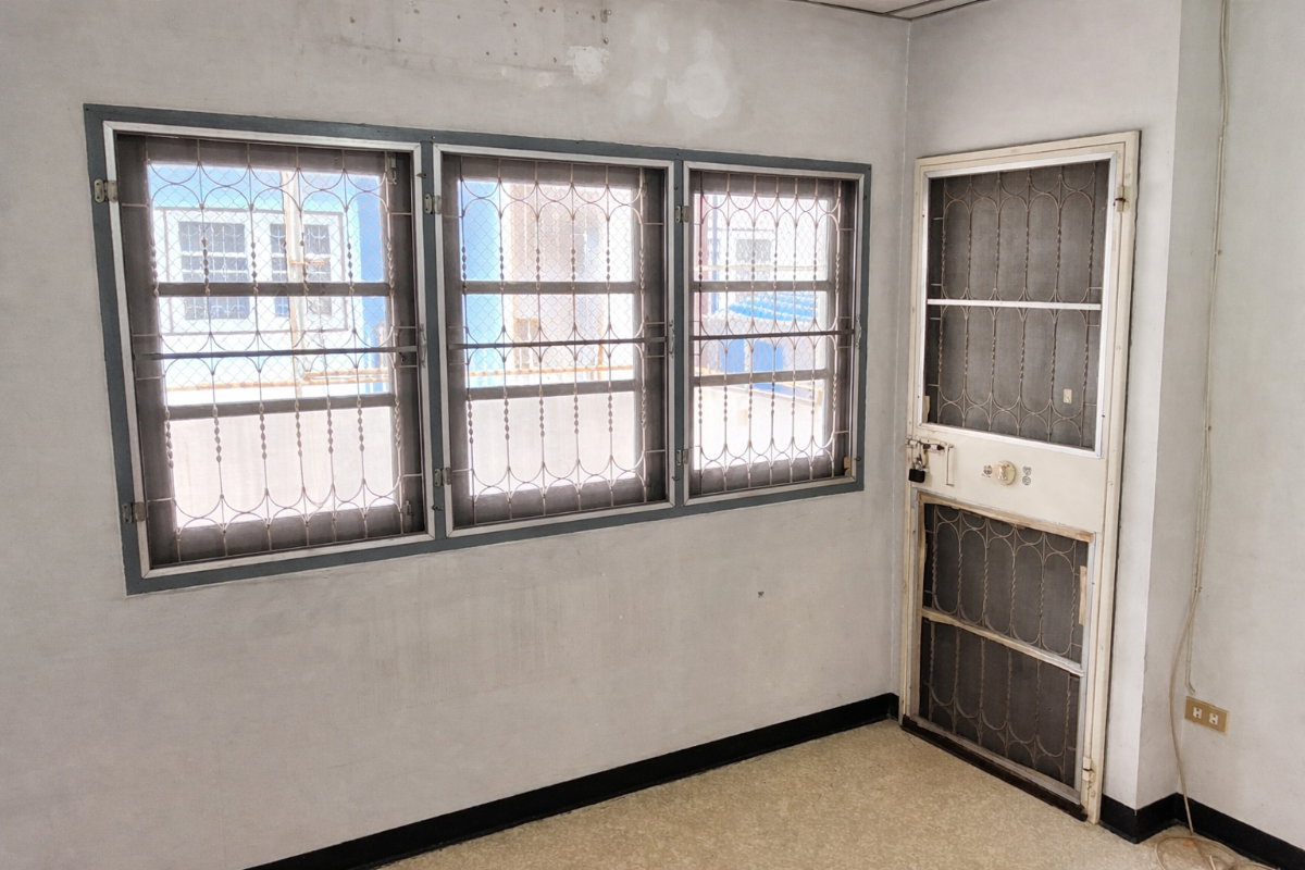 รูป ขายทาวน์เฮาส์ 3 ชั้น หมู่บ้านซื่อตรงเสนา พหลโยธิน 32  ใกล้ ม.เกษตร-เซ็นทรัลลาดพร้าว ทำเลดี เดินทางสะดวก - รูปที่ 16/19