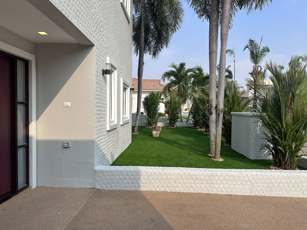 รูป 5 Bedroom Luxury Pool Villa Mabprachan Lake Pattaya - รูปที่ 2/12