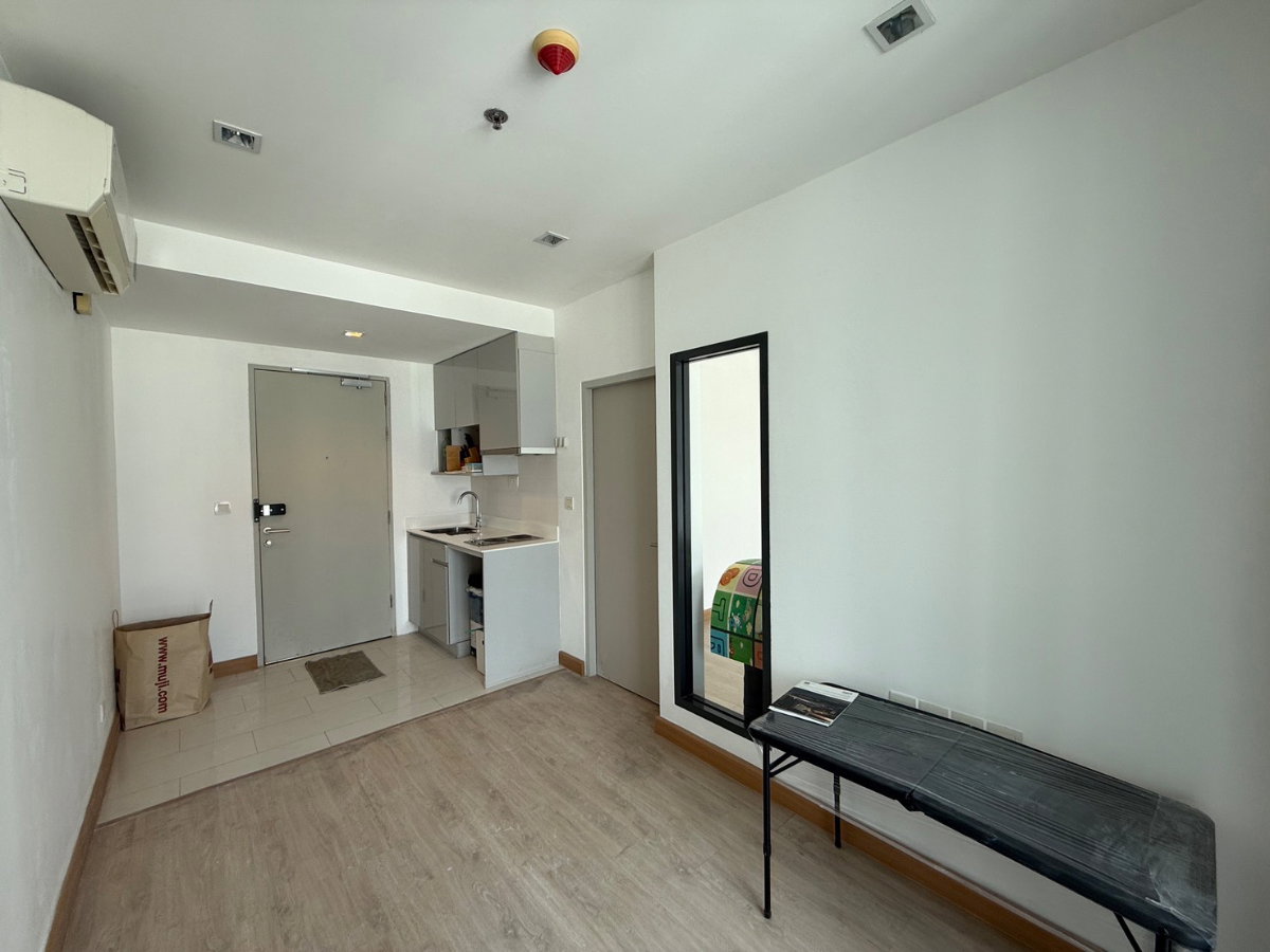 picture IDEO Mobi Sathron - One Bedroom for Sale / HBH-ST-237 - 2/9