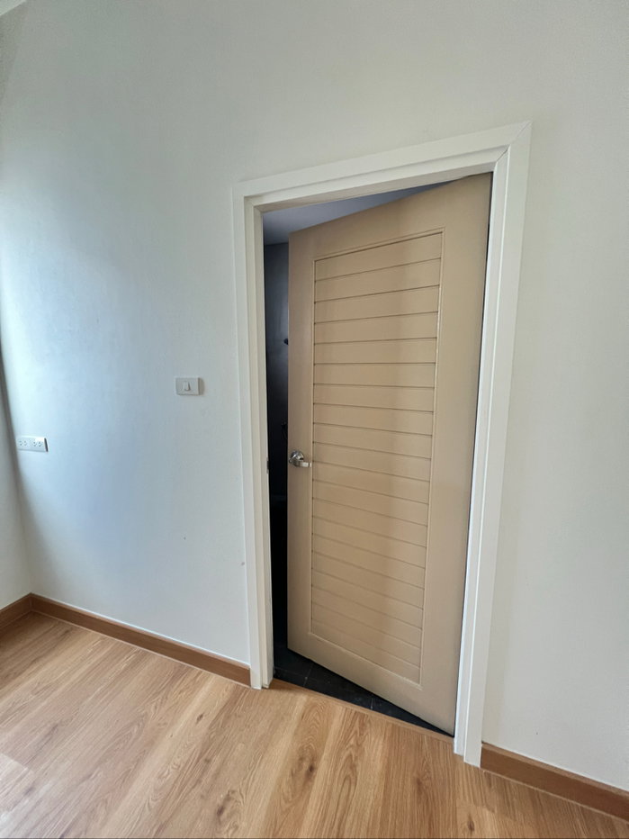 picture S Privacy by SK Real Estate LTD. - 44/50