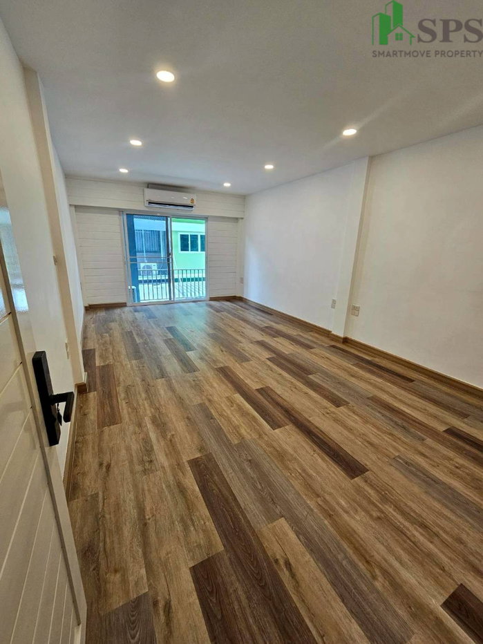 รูป ให้เช่าอาคารพาณิชย์ รีโนเวทใหม่ทั้งหลัง — เพียง 100 เมตร จาก BTS บางจาก (SPSP615) - รูปที่ 11/19