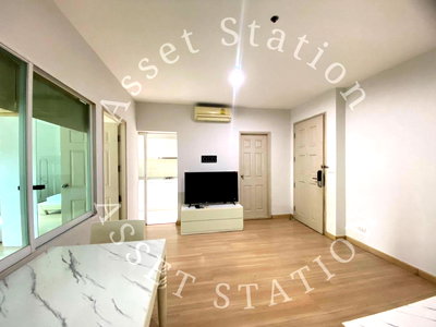 Condos for sale Sathorn Thani Tower : 🏢💎 Urgent Sale! Life @ Sathorn 10 Condo, spacious unit, fully furnished, ready to move in, near BTS Chong Nonsi ✨