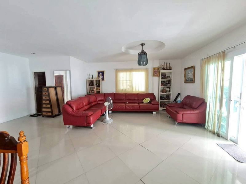 รูป ขายอพาร์ทเม้นท์ใกล้ทะเลบางเสร่ ทำเลดี เดินถึงชายหาด เหมาะลงทุน - รูปที่ 3/20