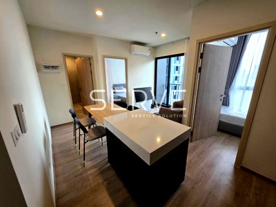 Condos for rent : 2 Beds Large Room Super High Fl 30+  City View New Condo Good Location Close To MRT Phra Ram 9 @ NUE District R9