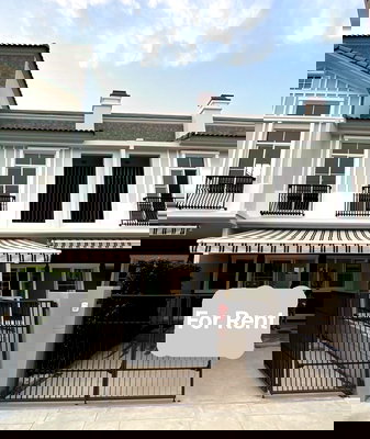 Townhouses for rent : For rent Indy 4 Bangna Km.7 project   -3 bed 3 bath, 2 parking lot 