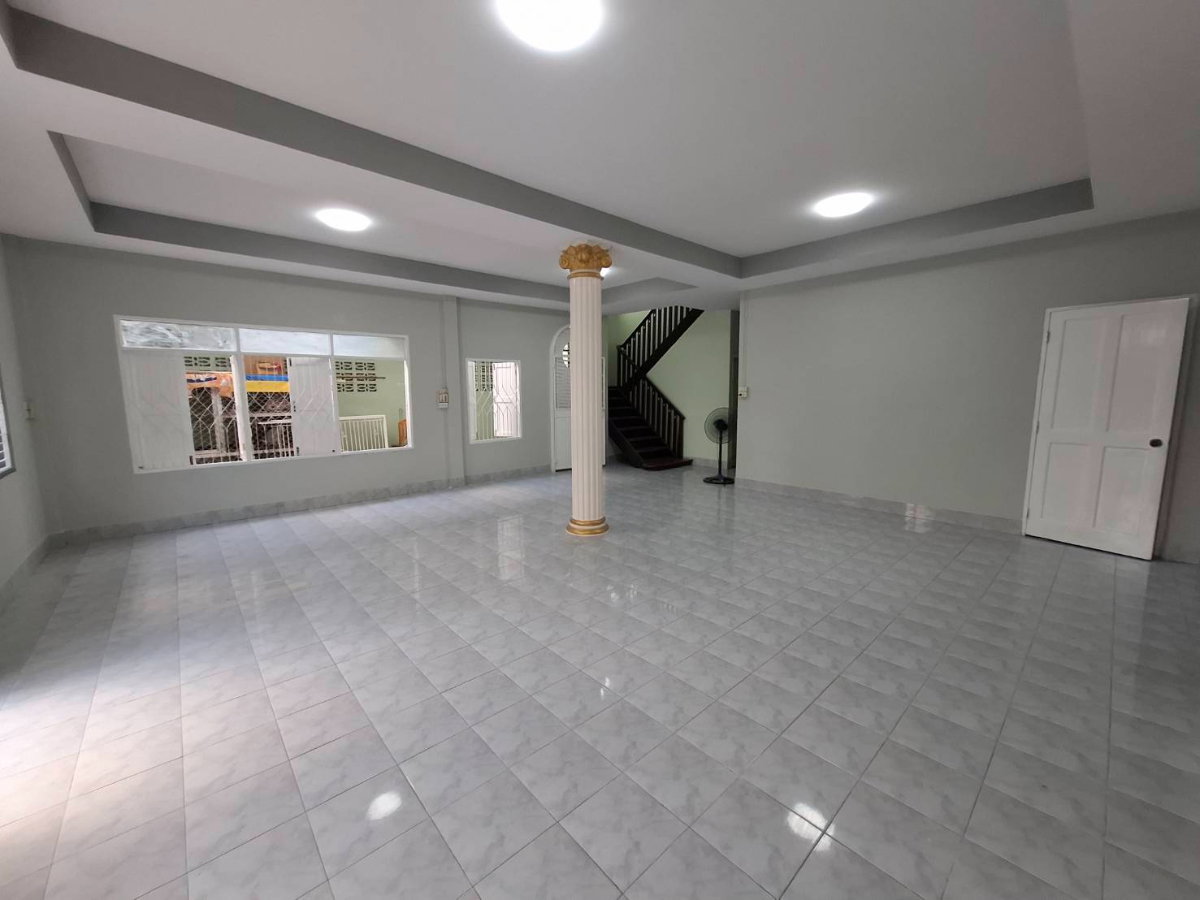 รูป ขายบ้านสวน 2 หลัง พร้อมโกดัง 1 หลัง (หลังบ้านติดน้ำ) ซอยบางแวก 120 กรุงเทพ - รูปที่ 6/22