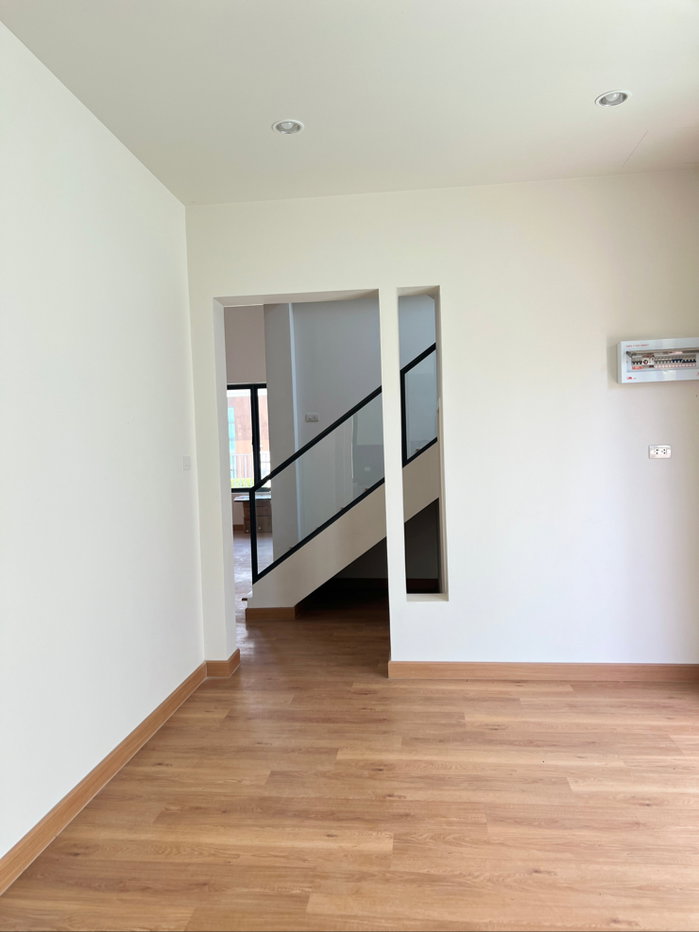 picture S Privacy by SK Real Estate LTD. - 26/50