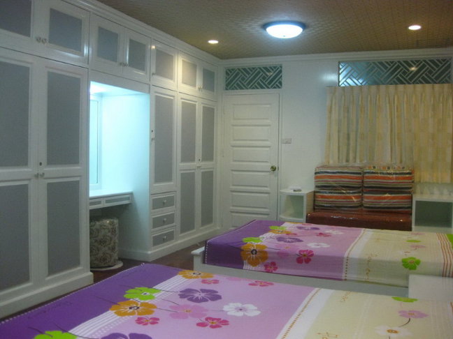 รูป ด่วน!!! ราคาพิเศษ ขาย/ ให้เช่า Home Office Furniture Built-In  สองหลังติดกัน 3 ชั้น 4 ห้องนอน ติดรถไฟฟ้าสายสีน้ำเงิน - รูปที่ 22/37