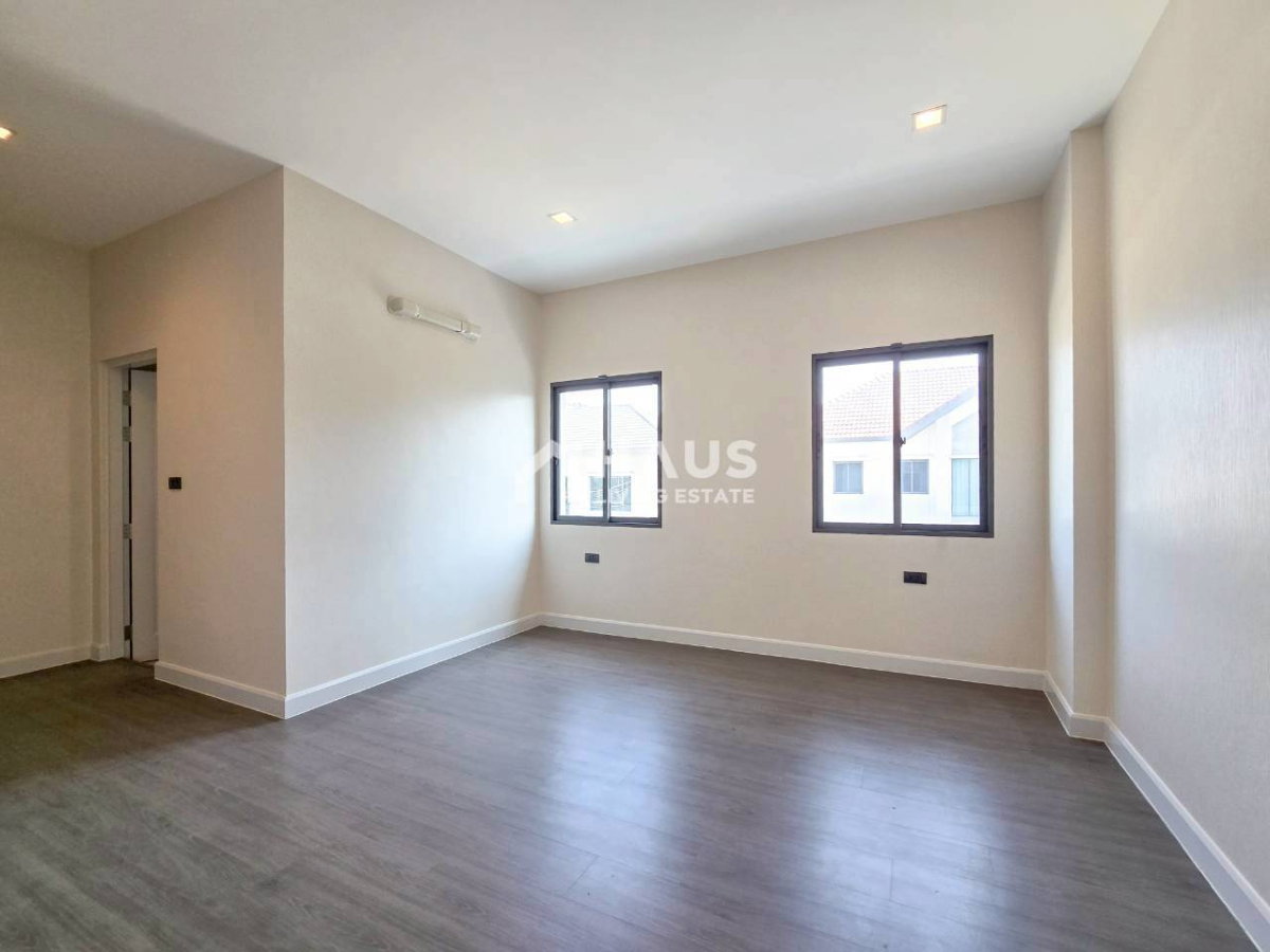 รูป 💎 แรร์ไอเทม! บ้านสวยแปลงริม (สภาพ 100% ไม่เคยเข้าอยู่) 🔥 ขายบ้านเดี่ยว บางกอก บูเลอวาร์ด พระราม 5 🔥 / 4 ห้องนอน #HRM5060 - รูปที่ 18/22