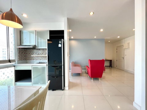 ขายคอนโดซิทรีน สาทร ใกล้ BTS วงเวียนใหญ่ พร้อมเฟอร์ Line: bmmiu