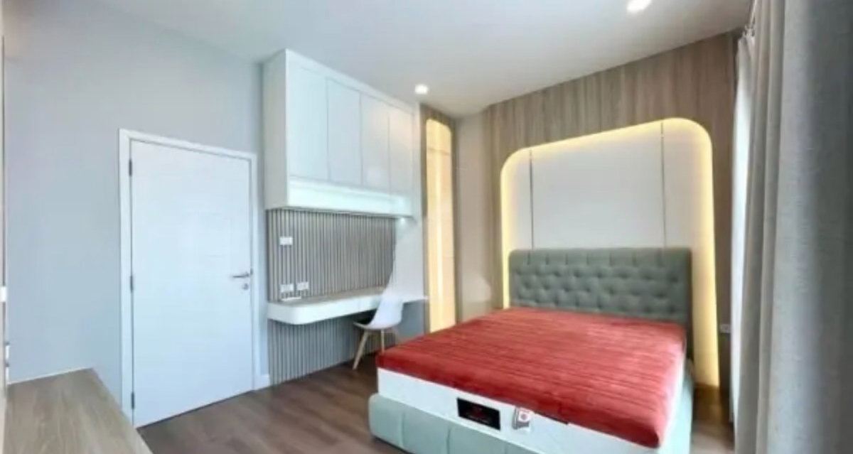 รูป LB050/ให้เช่าบ้านหรู Modern Classic ในโครงการเศรษฐสิริ บางนา – สุวรรณภูมิ ใกล้โรงเรียนนานาชาติ Verso ทำเล Private Zone - รูปที่ 8/10
