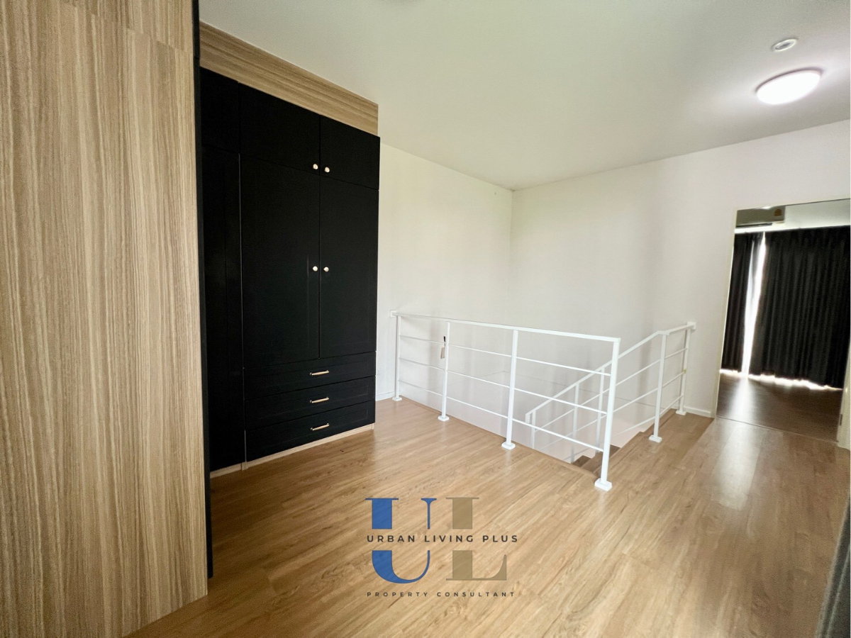 รูป ( UL2504023 ) Tel/Line 096-2479369 , สำหรับเช่า บ้านกลางเมือง ราชพฤกษ์-สาทร 3 ห้องนอน 3 ห้องน้ำ 150 ตร.ม. ทาวน์โฮม 3 ชั้น บ้านใหม่ หลังมุม  - รูปที่ 11/16