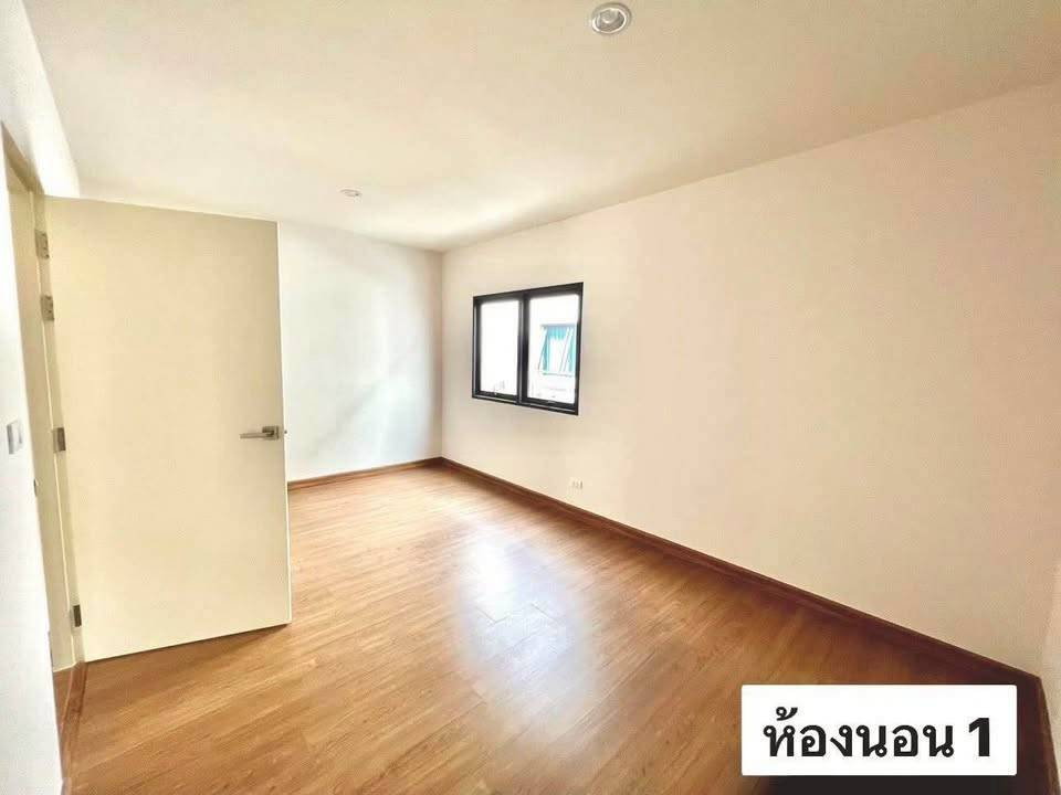 picture For rent Baan Klang Muang Sathorn-Kalapapruek - 4/10