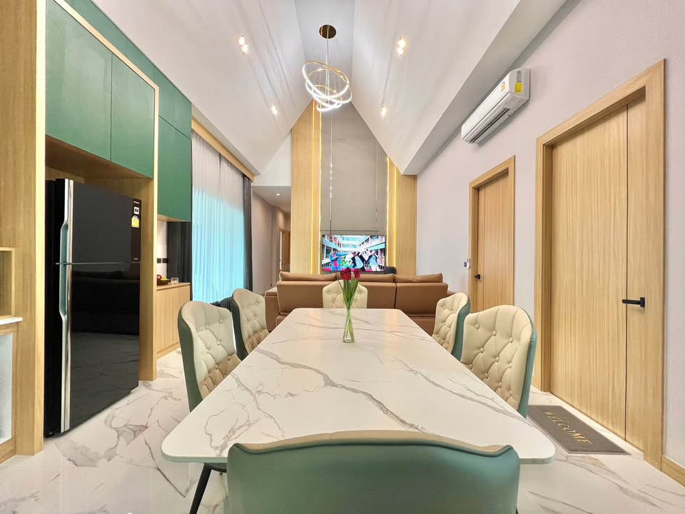 รูป 3BR Pool Villa for Sale in East Pattaya, Peaceful Location - รูปที่ 6/18