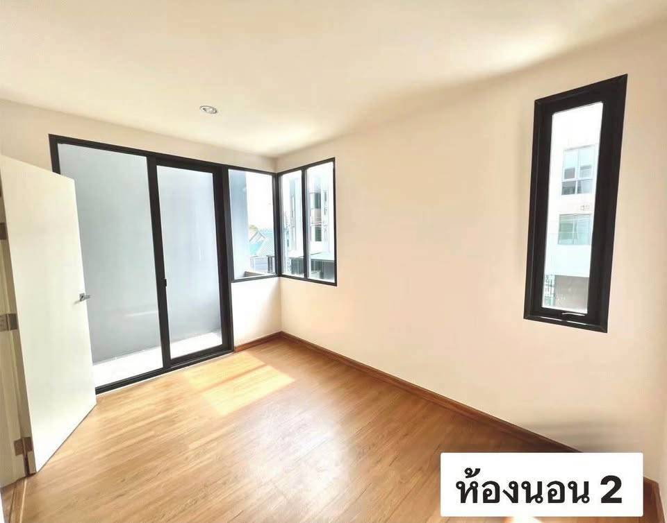 picture For rent Baan Klang Muang Sathorn-Kalapapruek - 5/10