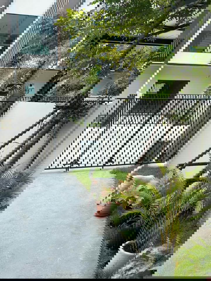 ทาวน์โฮมให้เช่า : R2947 ให้เช่าทาวน์โฮม 2 ชั้น Altitude Kraf บางนา (ว่างค่ะ) ใกล้เมกะบางนา