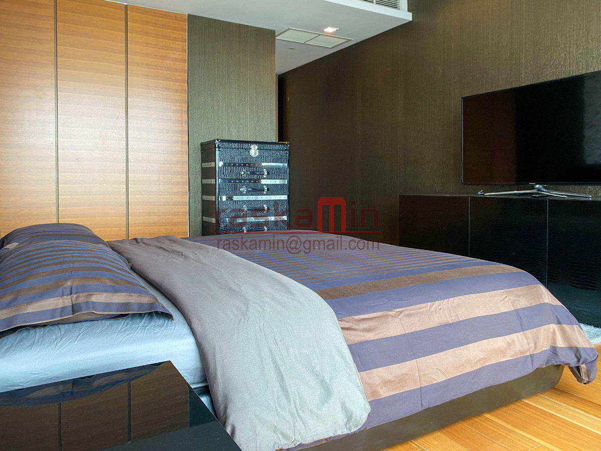 รูป ขายคอนโดหรูชั้นสูง วิวแม่น้ำเจ้าพระยา 4 ห้องนอน – เดอะ ริเวอร์ คอนโดมิเนียม - รูปที่ 32/39