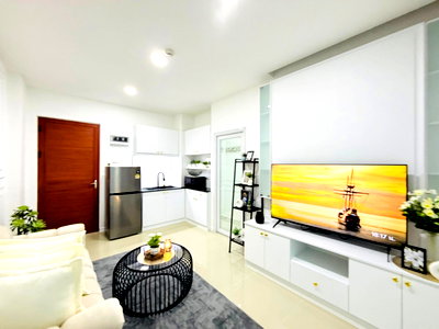 Condos for sale : Condo 1 Bedroom for Sale at CC Condominium 1 East Pattaya