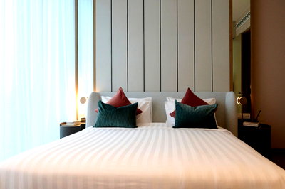 Condos for rent : For rent: Scope Langsuan, very nice room, spacious, fully furnished | Code DS2385 Line : @Dstay