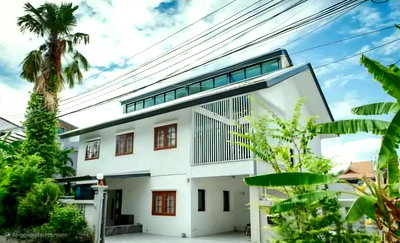 Townhouses for rent : WS6872 🏡 Home office for rent in the heart of Chokchai 4. Ideal for a company or home office. Only 60,000 baht per month.