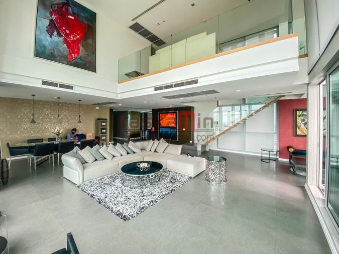 ขายคอนโดหรูชั้นสูง วิวแม่น้ำเจ้าพระยา 4 ห้องนอน – เดอะ ริเวอร์ คอนโดมิเนียม