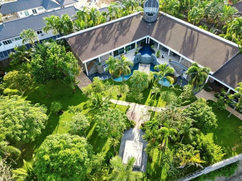 รูป 10 Bedroom Pool Villa for Sale in Mabprachan Pattaya - รูปที่ 3/10