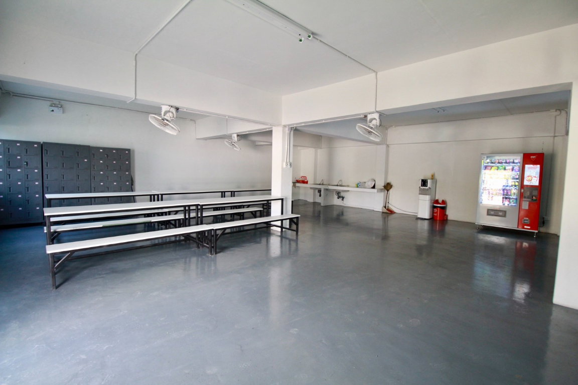 รูป ขายโกดังใหม่พร้อมสำนักงาน 3 ชั้น เนื้อที่ 2 ไร่ ศรีราชา ชลบุรี ใกล้นิคมปิ่นทอง 2 กม - รูปที่ 24/30