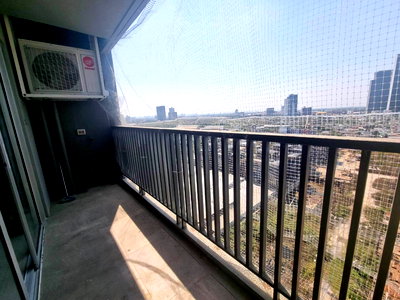 Condos for sale : Good price for river view condo Manor Sanambinnam Nonthaburi