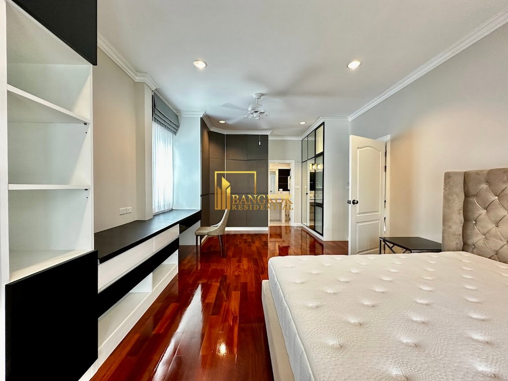 รูป Fantasia Villa 4 | Elegant 4 Bed House For Rent in Bang Na Compound - BR27892SH - รูปที่ 26/48