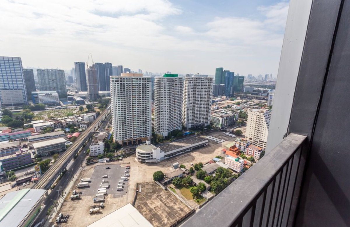 picture Knightsbridge Space Ratchayothin - 12/13