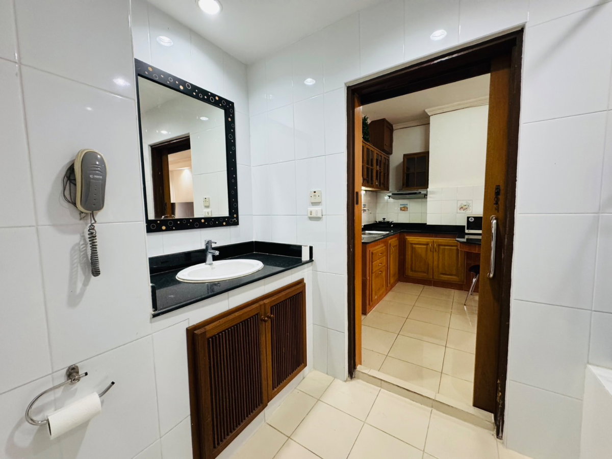 รูป 🔥 ให้เช่าคอนโด ริเวอร์ไซด์ คอนโด ทำเลดีมาก ติดริมแม่น้ำปิง เดินทางสะดวก ใกล้ตลาดหนองหอย โรงพยาบาล Supermarket ร้านสะดวกซื้อ 7-11 และอื่นๆอีกมากมาย - รูปที่ 10/14