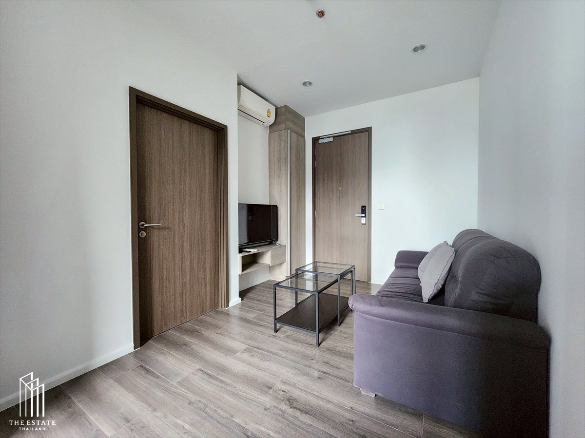 รูป For RENT Whizdom Essence ชั้นสูง ทิศเหนือ วิวสวยพื้นที่สีเขียว 34.48 sq.m. 1 bedroom @20,000 Baht - รูปที่ 12/14