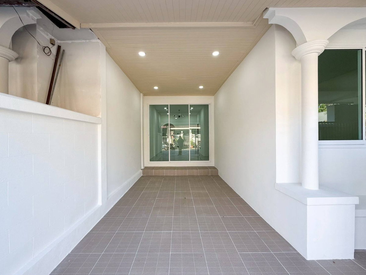 รูป 🏡 ขายบ้านมุม หมู่บ้านธารทอง 5 รีโนเวทใหม่ พร้อมอยู่ ทำเลเมืองทอง บรรยากาศดี น่าอยู่มาก✨ - รูปที่ 4/30